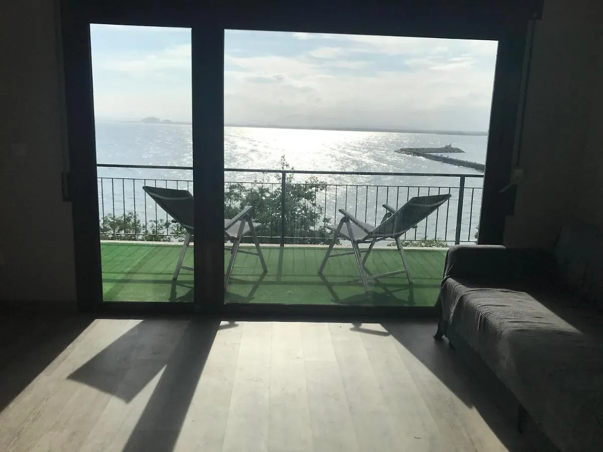 Far Bay Apartman Roses Spanyolország